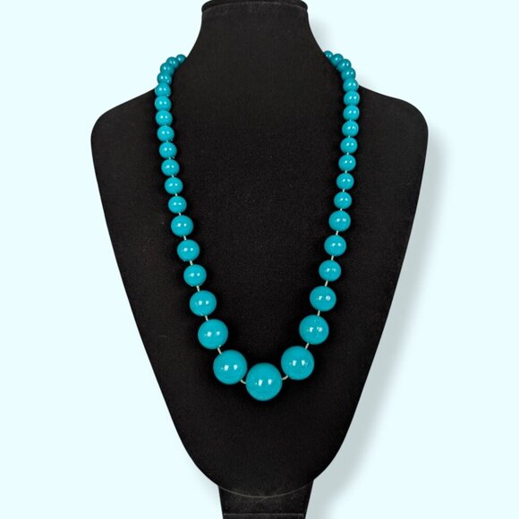 (2/$20) Vintage Graduated Beaded Necklace - Picture 1 of 4
